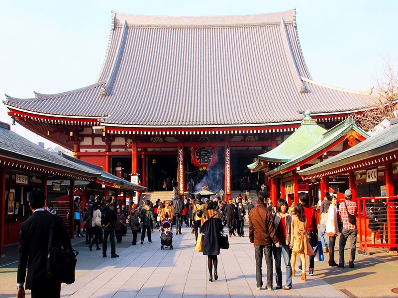 Ngôi chùa cổ Sensoji tọa lạc ở khu vực Asakusa, Taito-ku, Tokyo, Nhật Bản.