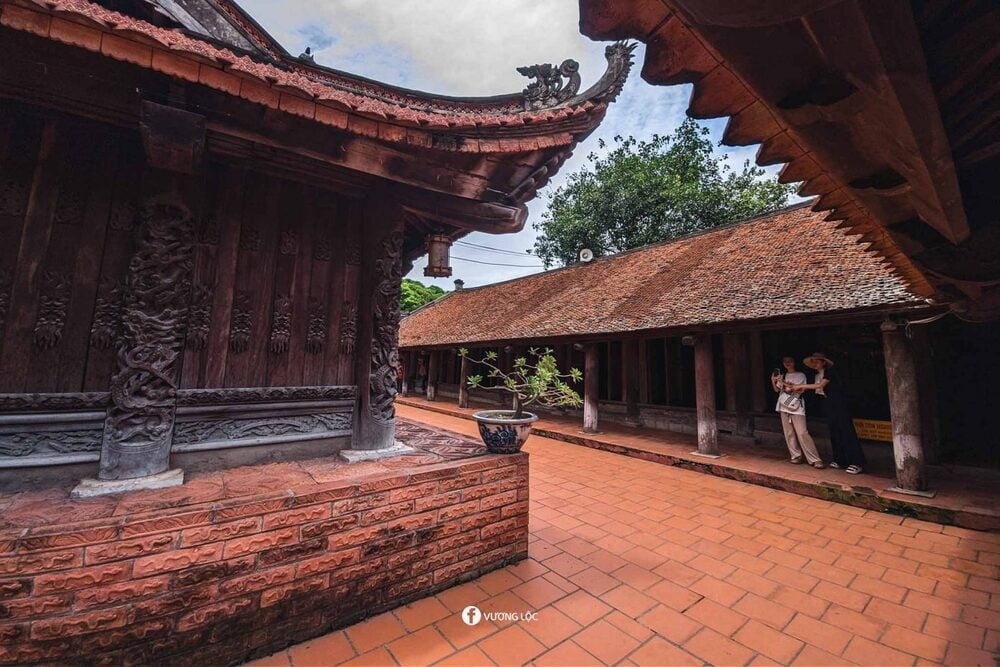 Với bề dày lịch sử, lưu giữ nhiều giá trị văn hóa, kiến trúc, nghệ thuật, chùa Đậu đã được xếp hạng di tích lịch sử văn hóa quốc gia từ năm 1964. Ảnh: Vương Lộc
