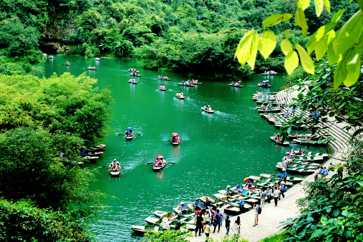 Tràng An đẹp như tranh họa đồ.