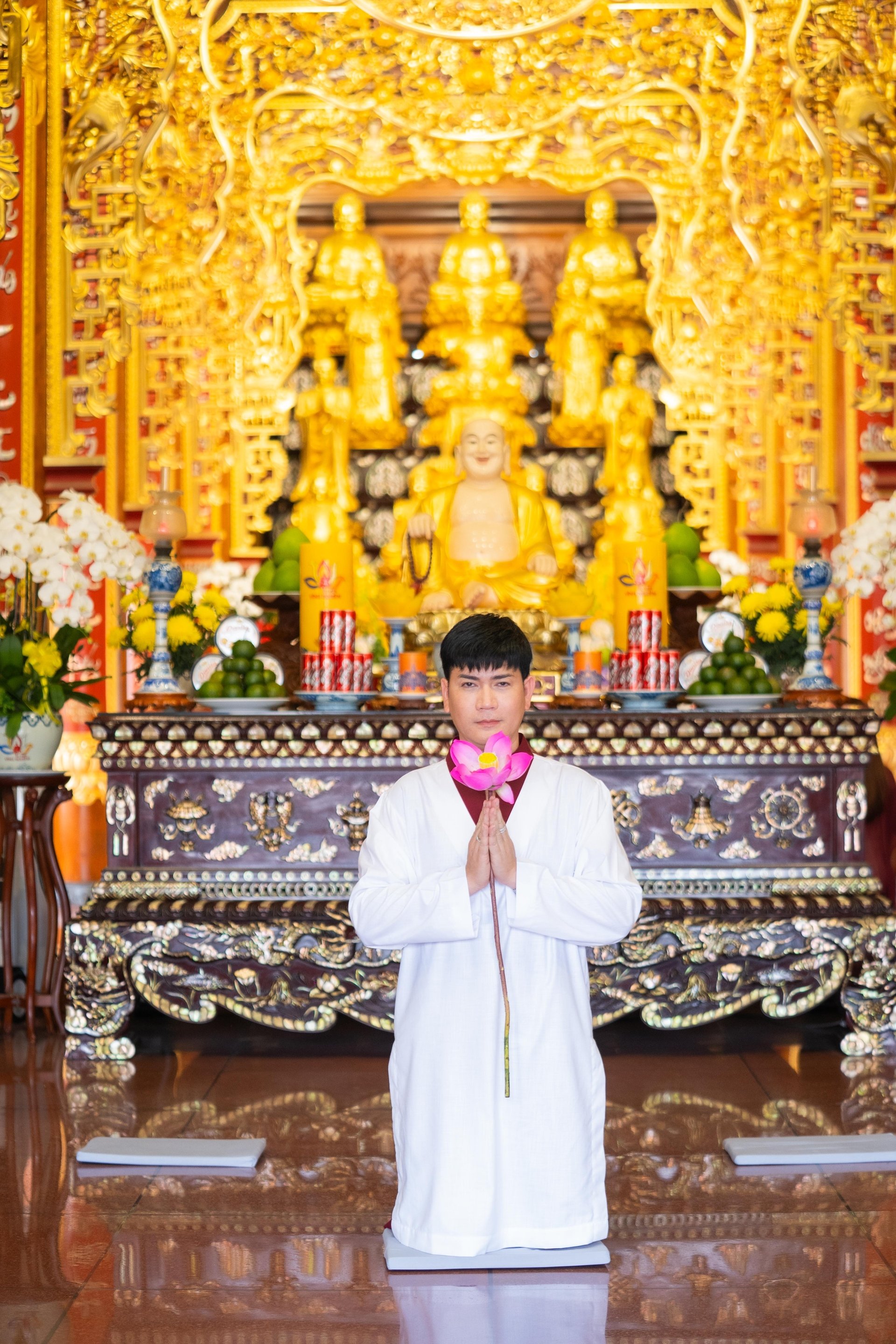 Ca sĩ Sa Huỳnh: “Tôi cảm thấy may mắn vì phụng sự Tam bảo bằng lời ca tiếng hát” 3