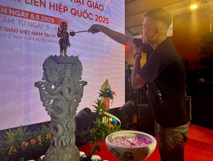 Ngắm 87 phiên bản bảo vật quốc gia Phật giáo Việt Nam tại Đại lễ Vesak 2025 4