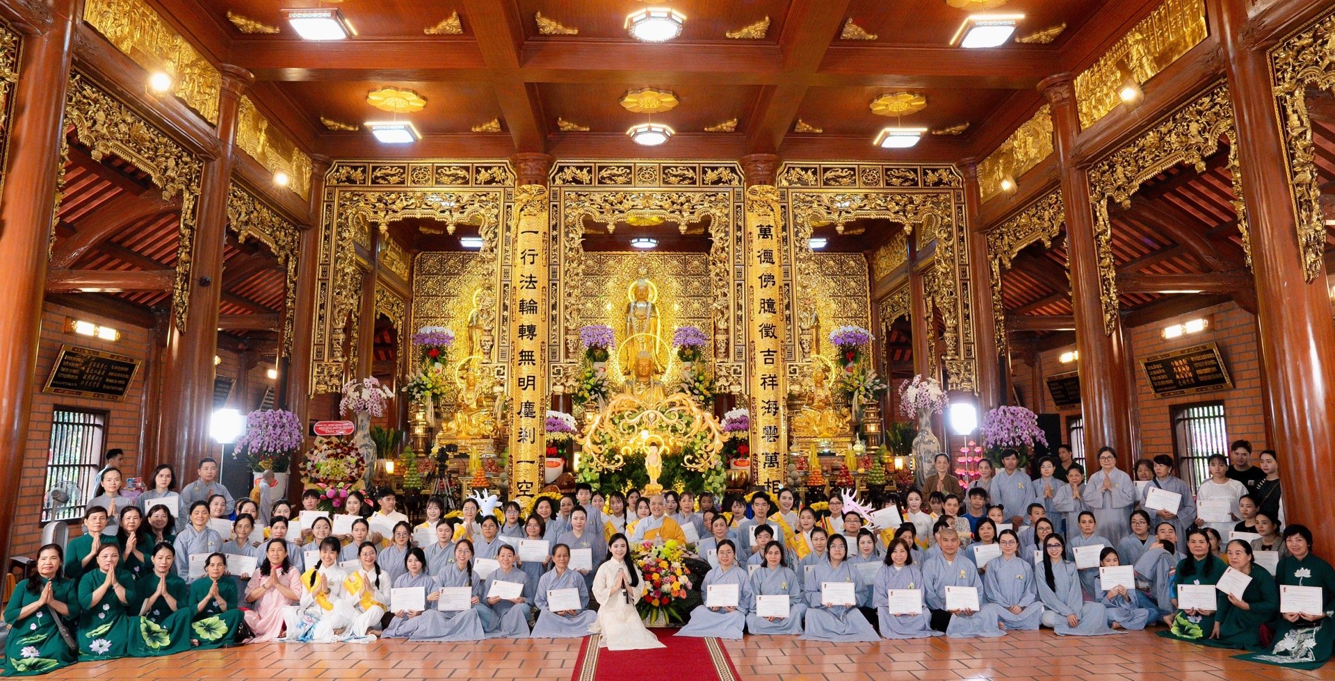 Hơn 200 Phật tử quy y Tam bảo tại chùa Thiên Quang mùa Phật Đản Vesak 2025 1