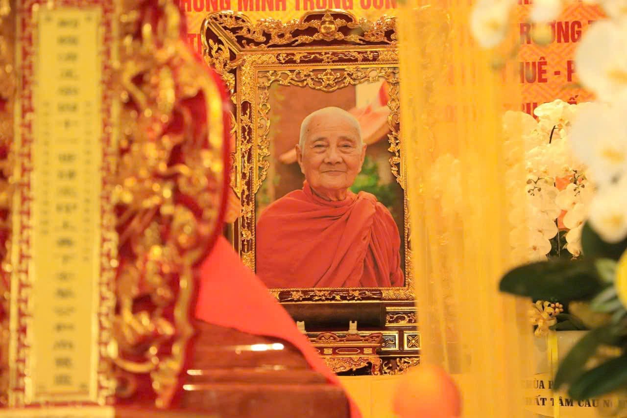 Thắt lòng với lời dặn dò của Sư Ông 1