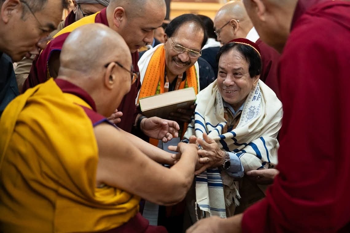 Kính mừng Đức Dalai Lama tròn 90 tuổi 20