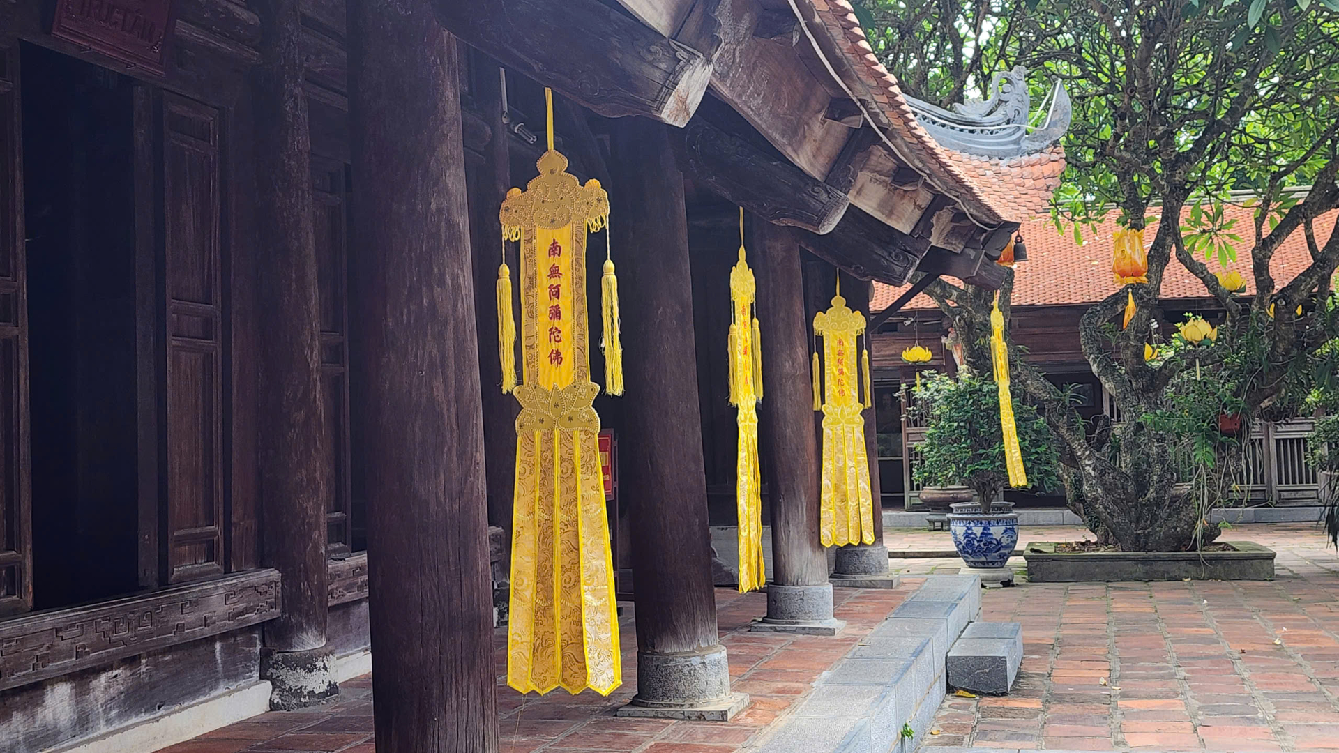 Ngôi cổ tự lưu giữ nhiều báu vật trong quần thể di sản thế giới mới ở Bắc Ninh 21