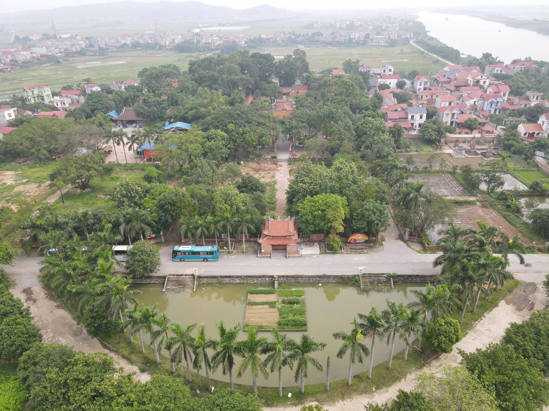 Ngôi cổ tự lưu giữ nhiều báu vật trong quần thể di sản thế giới mới ở Bắc Ninh 23