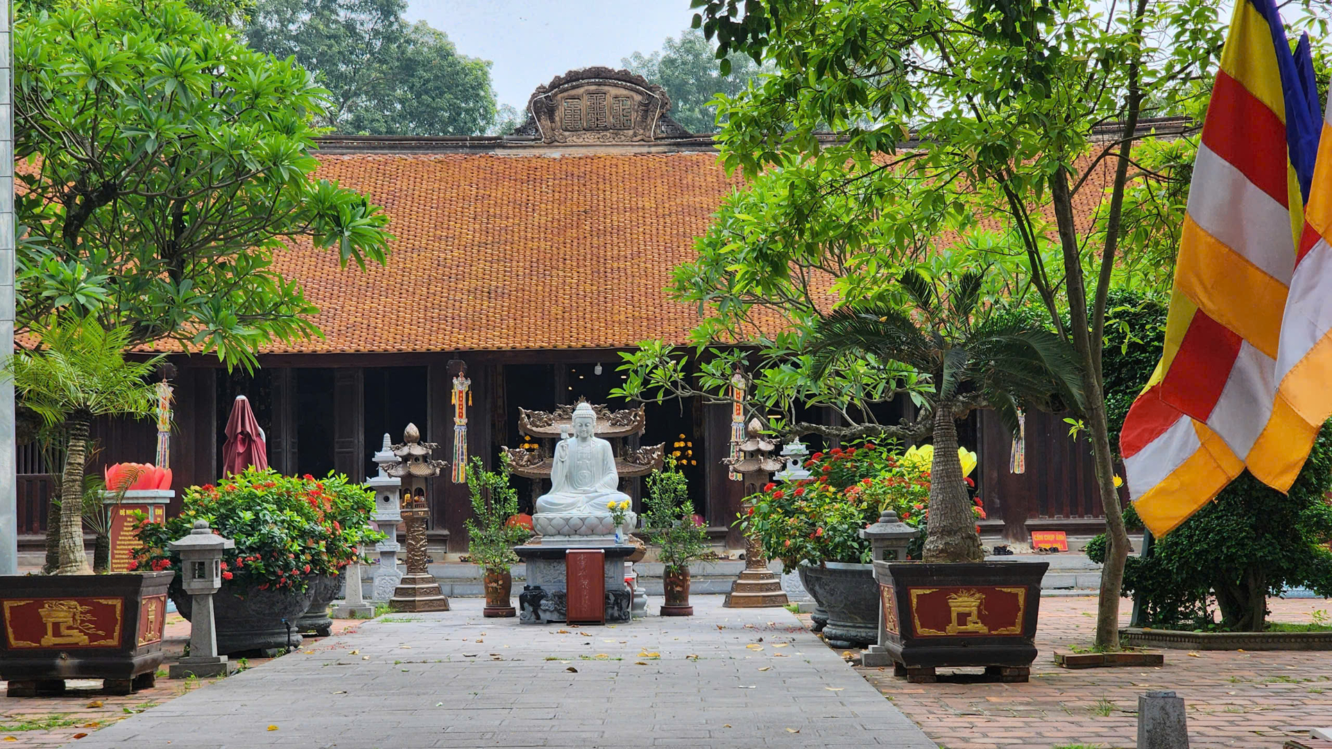 Ngôi cổ tự lưu giữ nhiều báu vật trong quần thể di sản thế giới mới ở Bắc Ninh 5