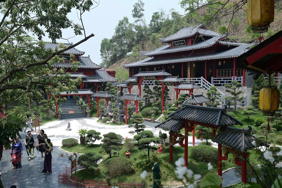 Vẻ đẹp yên bình, thanh tịnh của chùa Cây Thị ở Ninh Bình  11