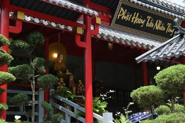 Vẻ đẹp yên bình, thanh tịnh của chùa Cây Thị ở Ninh Bình  14