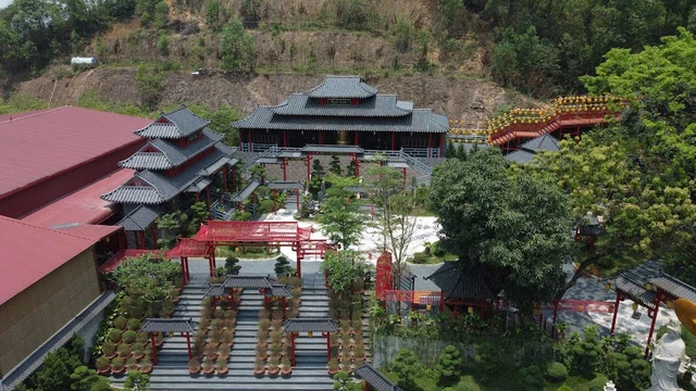 Vẻ đẹp yên bình, thanh tịnh của chùa Cây Thị ở Ninh Bình  3