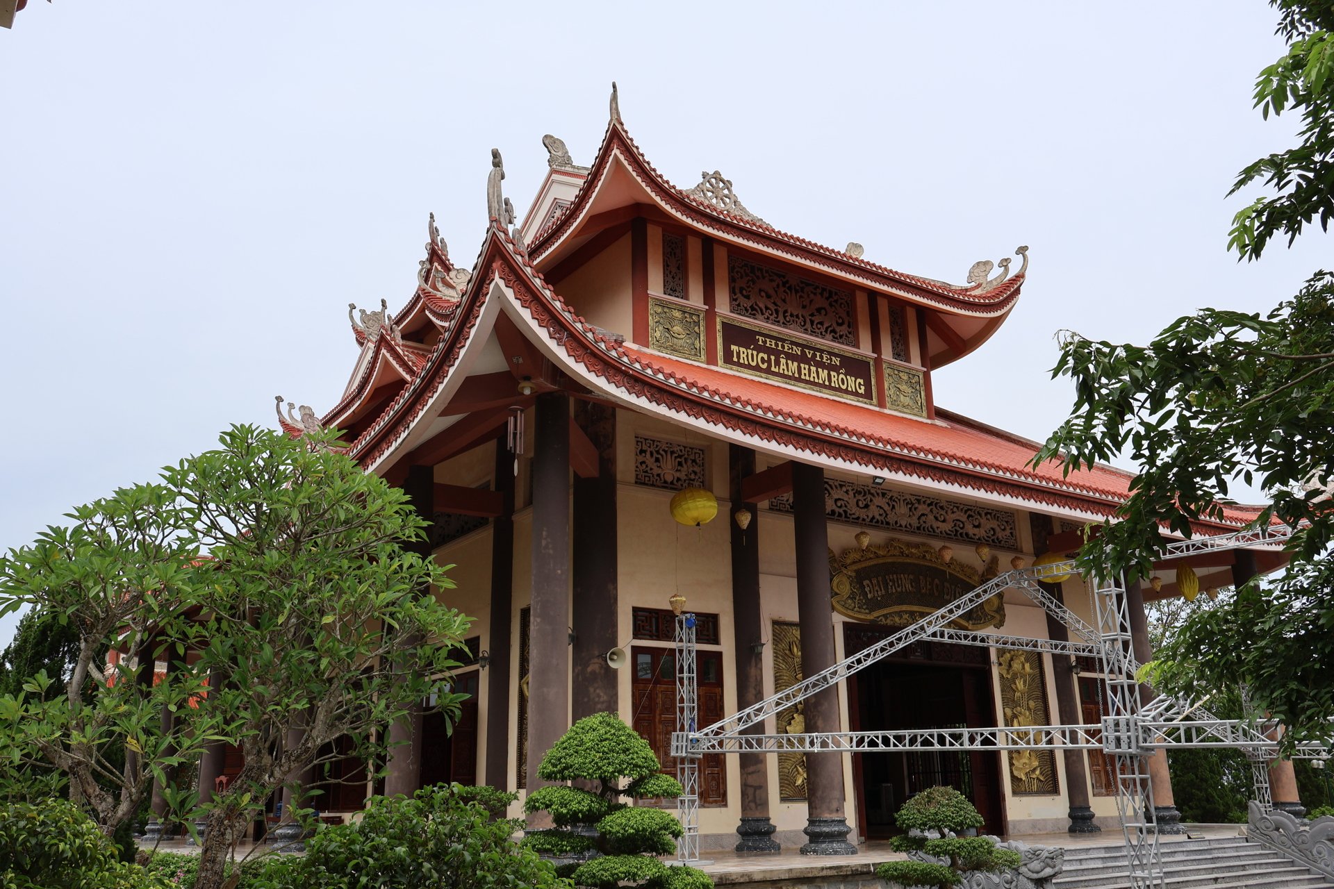 Thiền viện Trúc Lâm Hàm Rồng - Nơi non xanh vọng tiếng chuông thiền 10