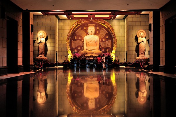 Danh lam thắng cảnh Trung Đài Thiền tự ở Đài Loan
