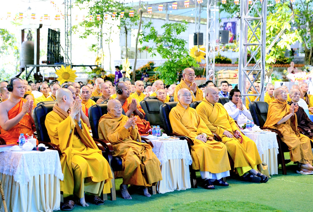 Lễ Tổng kết hoạt động đạo tràng -Từ thiện Phật Quang 2018 2