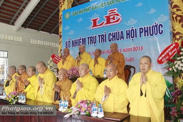 phatgiao-org-vn-dong-thap-le-bo-nhiem-tru-tri-chua-hoi-phuoc6
