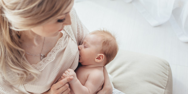 web3-mom-baby-newborn-breastfeeding-breastfed-nursing-bond-motherhood-shutterstock