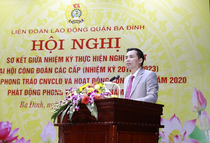 Ông Lê Đình Hùng - Phó Chủ tịch LĐLĐ thành phố Hà Nội phát biểu tại Hội nghị.
