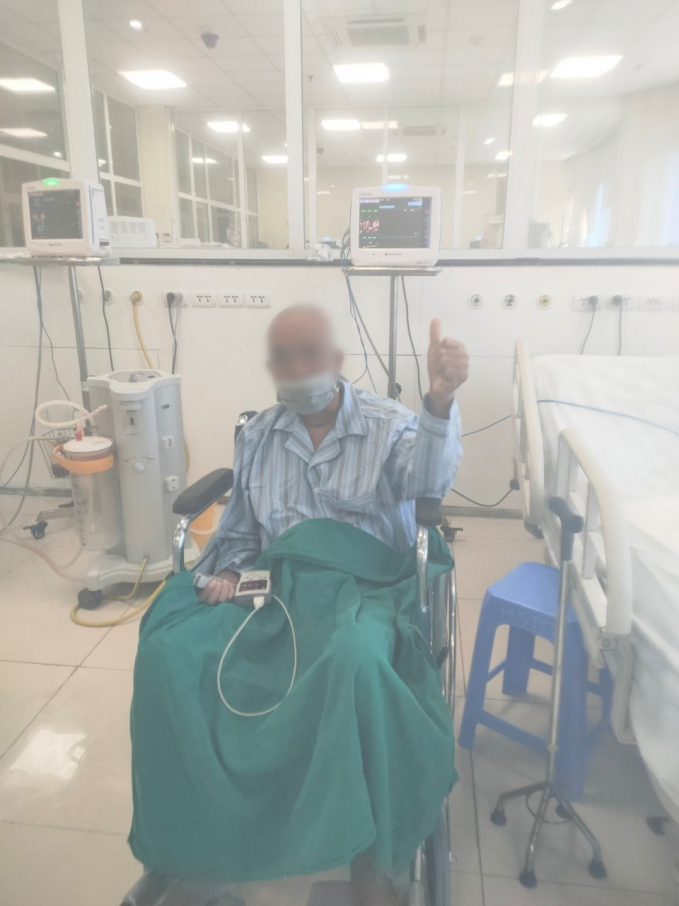 Bệnh nhân N. V.H, 57 tuổi ở Lập Thạch, Vĩnh Phúc có tiền sử bệnh Tai biến mạch máu não
