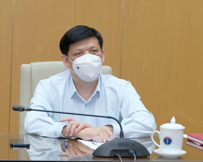 Bộ trưởng Nguyễn Thanh Long tại điểm cầu Bộ Y tế