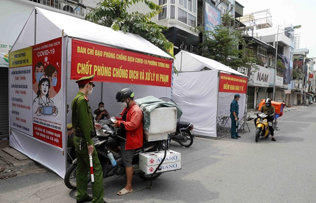 vna_potal_ha_noi_tang_cuong_kiem_soat_nguoi_tham_gia_giao_thong_tai_nhieu_tuyen_pho_5582110