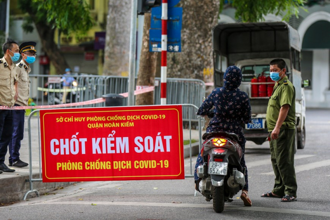 vnp_chot_kiem_soat_dich_ha_noi_1