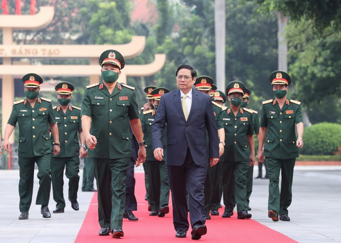 Thủ tướng Phạm Minh Chính đến dự Lễ khai giảng năm học 2021-2022 của Học viện Quốc phòng