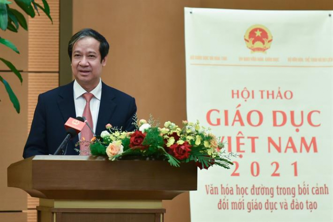 Bộ trưởng Bộ GDĐT Nguyễn Kim Sơn phát biểu tại Hội thảo