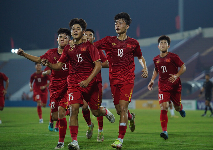 u17-vietnam-1-1515