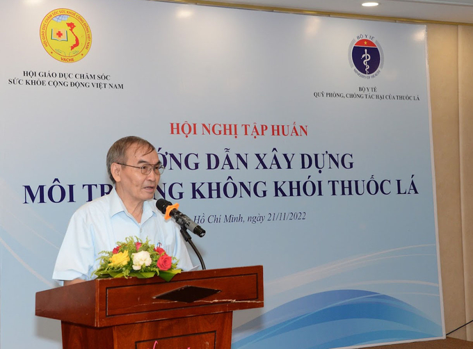 Đại tá Tạ Quang Vinh - Tổng Thư ký Hội GDCSSKCĐ Việt Nam phát biểu tại hội nghị