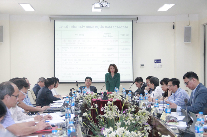 Thứ trưởng Bộ Y tế Nguyễn Thị Liên Hương phát biểu tại buổi làm việc tại Viện Sốt rét – Ký sinh trùng – Côn trùng TW. Ảnh: SKĐS