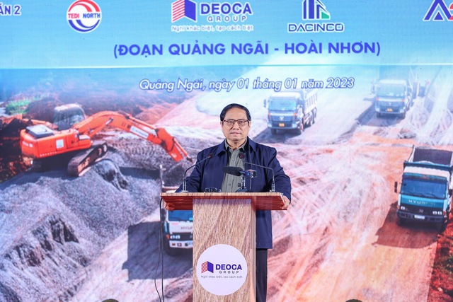 Thủ tướng Phạm Minh Chính dự lễ khởi công 12 dự án thành phần cao tốc Bắc - Nam