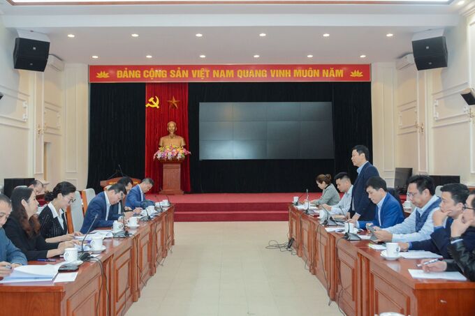 Quang cảnh cuộc làm việc