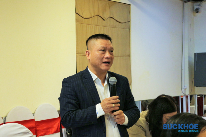 Ông Bùi Mạnh Cường - Chủ tịch CLB doanh nhân vì sức khỏe cộng đồng phát biểu tại Hội nghị