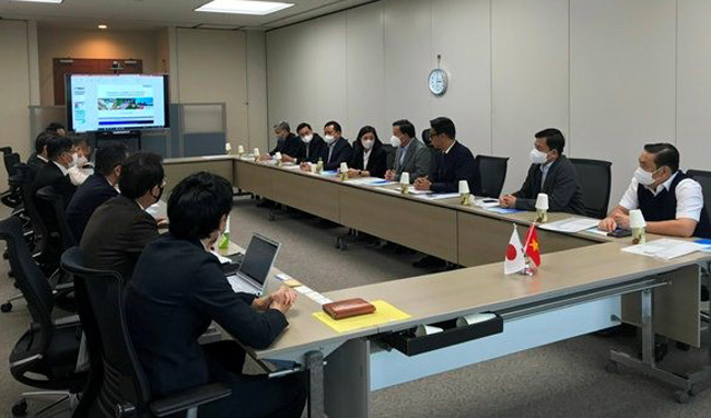 Đoàn công tác tỉnh Long An thăm và làm việc với Tập đoàn Kobelco Nhật Bản (nguồn longan.gov.vn)