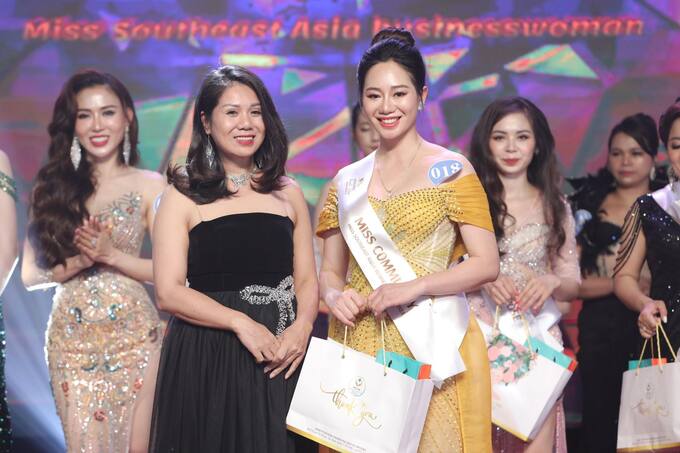 Nguyễn Thị Hồng Nhung giành giải thưởng “Người đẹp vì cộng đồng 2023”