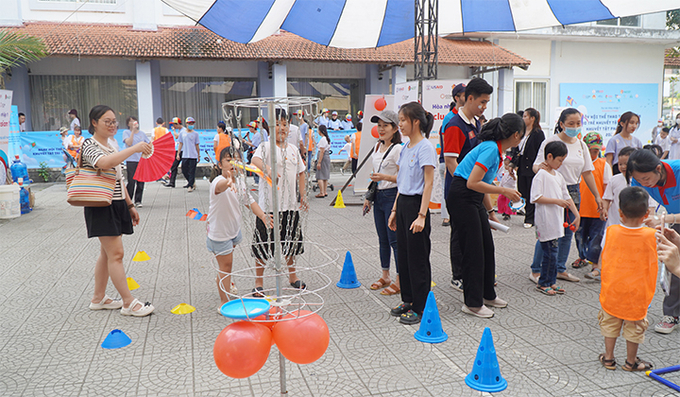 Các hoạt động thể thao lành mạnh cho các trẻ em khuyết tật. Ảnh: Thuathienhue.gov