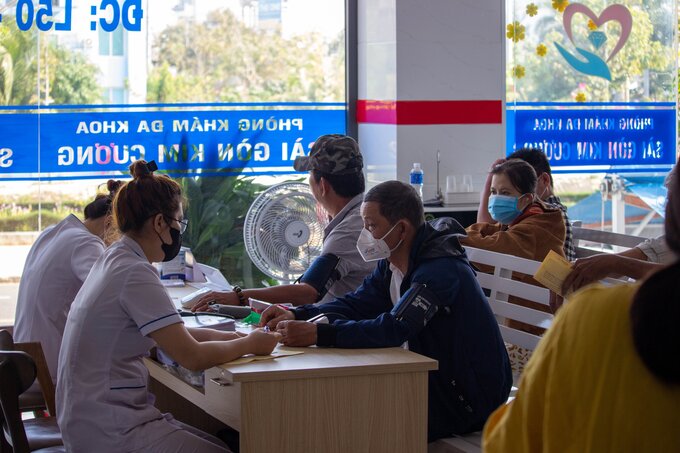 PKĐK Sài Gòn Kim Cương tiếp nhận hơn 300 lượt bệnh nhân mỗi ngày