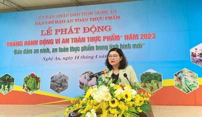 Giám đốc Sở Y tế Nguyễn Thị Hồng Hoa phát biểu tại Lễ phát động