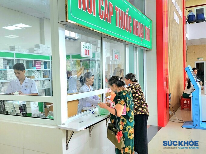 Bệnh viện đa khoa thành phố Thanh Hóa áp dụng triệt để việc chuyển đổi số trong kết nối trực tuyến, hội chẩn từ xa với các chuyên gia tuyến Trung ương để xử lý những ca bệnh khó.