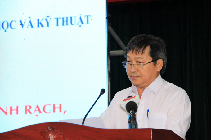 Giáo sư, Tiến sĩ Nguyễn Văn Phước - Chủ tịch Liên hiệp các Hội KH&KT Thành phố phát biển tại hội nghị