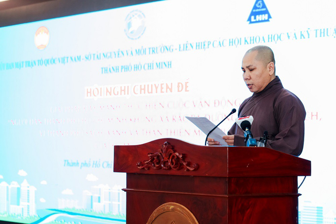 Thượng tọa Thích Nhuận Hạnh - Phó Chánh Văn phòng Giáo hội Phật giáo Việt Nam TP HCM phát biểu