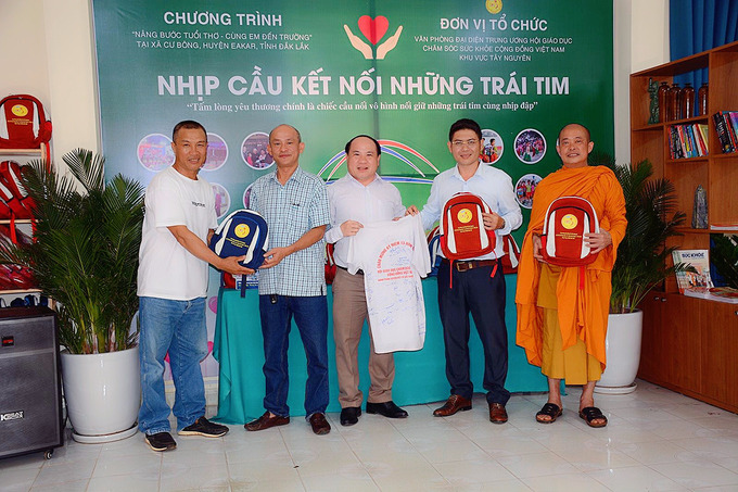Đoàn tham gia hoạt động cùng văn phòng đại diện Trung ương hội GDCSSKCĐ Việt Nam tại Tây Nguyên 