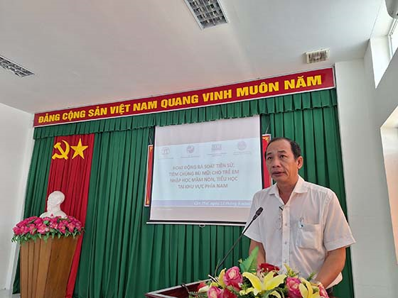 Ông Phạm Phú Trường Giang - Phó Giám đốc Sở Y tế phát biểu khai mạc hội thảo