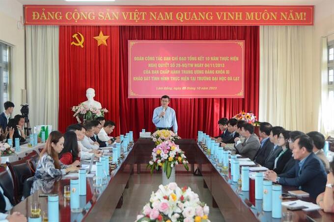 Quang cảnh buổi làm việc. Ảnh: Trung tâm Truyền thông và Sự kiện