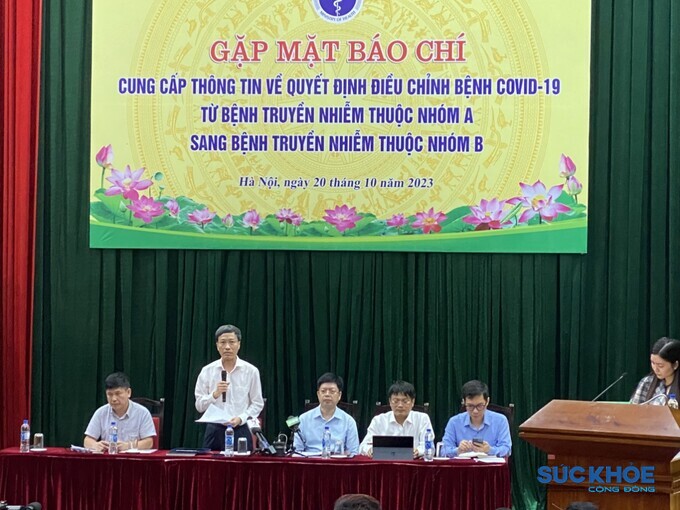 GS.TS. Phan Trọng Lân, Cục trưởng Cục Y tế dự phòng, Bộ Y tế trả lời báo chí
