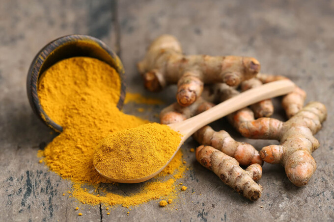 Thành phần curcumin trong nghệ chứa nhiều chất chống viêm polyphenol. Ảnh: Insider