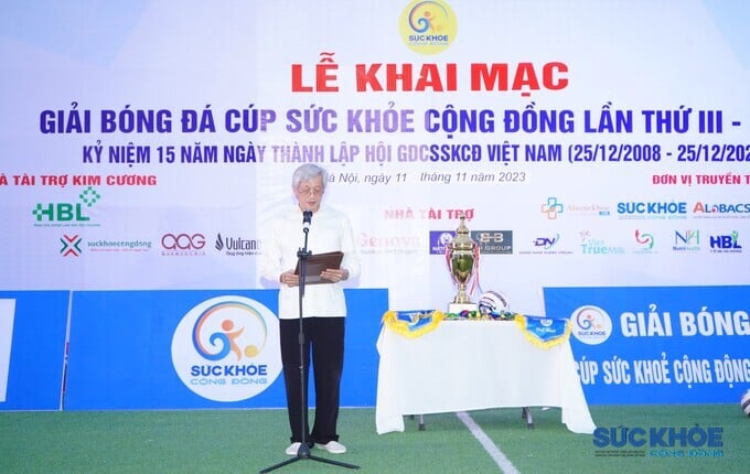Ông Đỗ Việt Hà, Trưởng ban Văn hóa Thể dục thể thao Trung ương Hội phát biểu tại lễ khai mạc