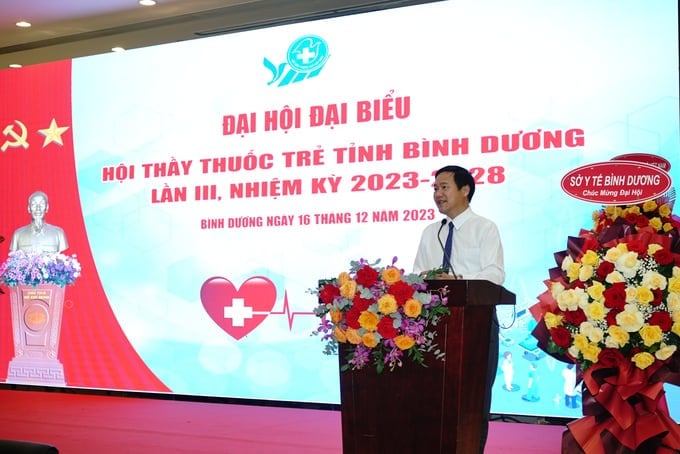TS Nguyễn Hồng Chương – Giám đốc Sở Y tế Bình Dương phát biểu tại đại hội