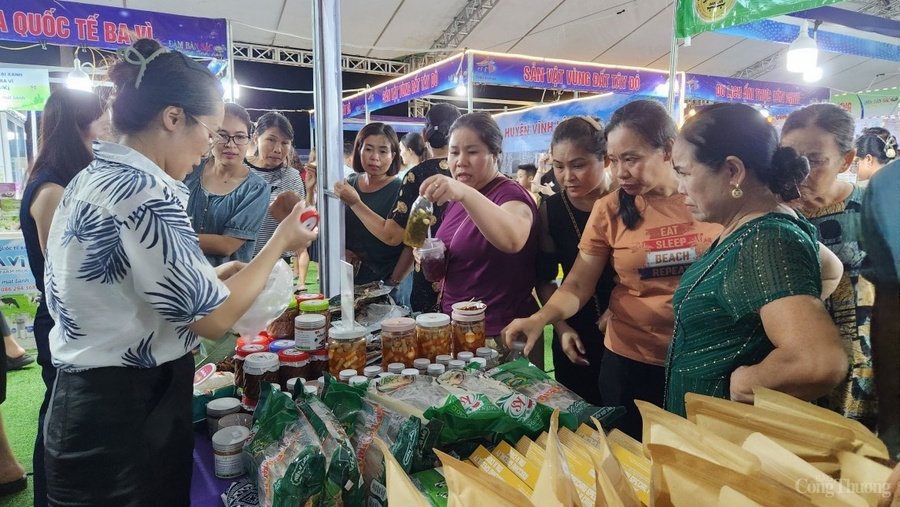 Liên hoan văn hóa ẩm thực xứ Thanh năm 2024 được tổ chức nhằm tôn vinh, quảng bá giá trị văn hóa ẩm thực, kích cầu du lịch tại Thanh Hóa. Ảnh: QH