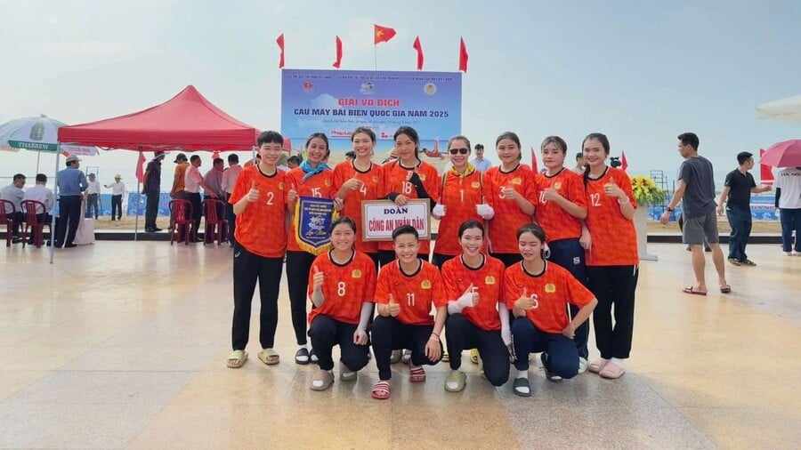 Giải vô địch cầu mây bãi biển quốc gia năm 2025 được tổ chức tại thành phố Sầm Sơn, tỉnh Thanh Hóa