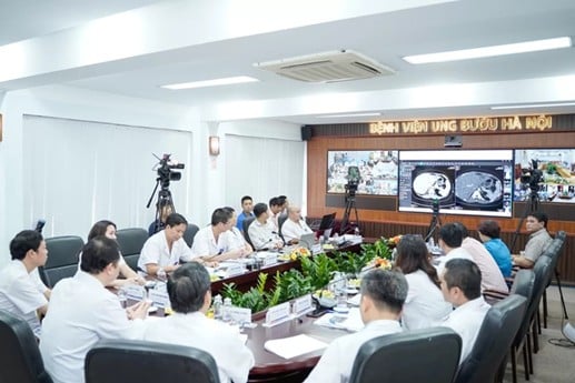 Khám chữa bệnh từ xa đã được triển khai tại nhiều bệnh viện, mang lại hiệu quả tích cực. Ảnh BVCC